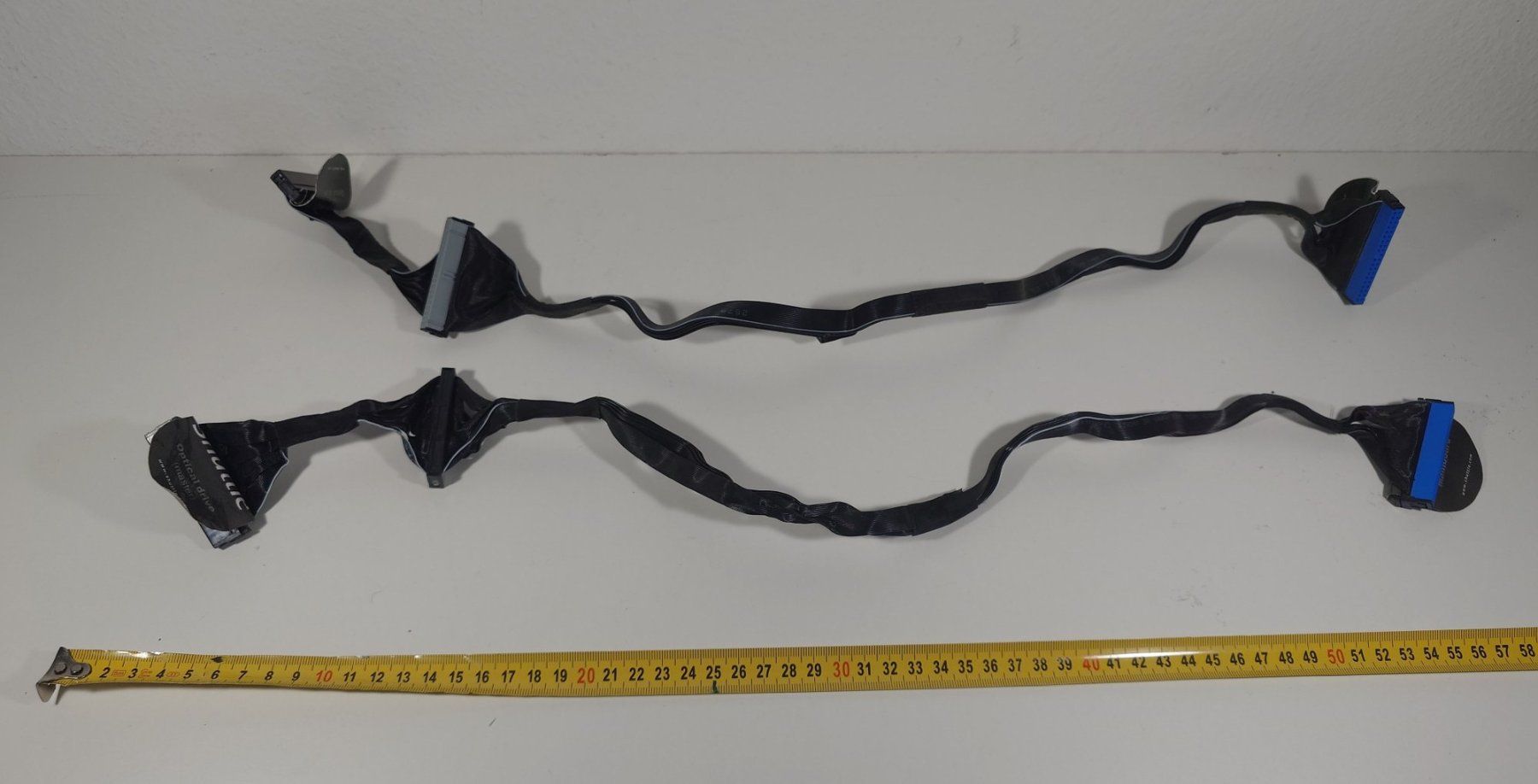 Câbles: Lot mit 2 E-IDE / Flachbandkabel / extra dünn / slim E – D'occasion à Ostermundigen par Chrisascht 1