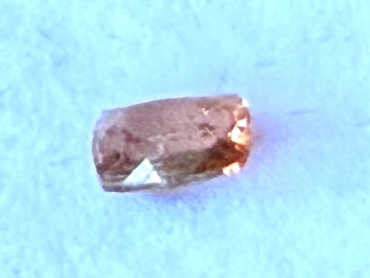 Pietre preziose: Eleganter Mandarinefarbener ev. Dolomit 0,3ct – Nuovo (secondo la descrizione) da Zuerich venduto da SonderArt-Wertgut 1