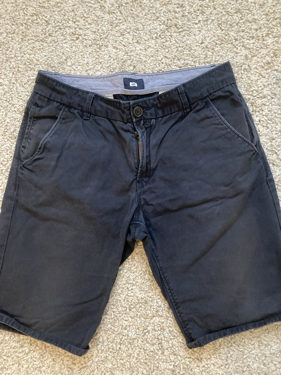 We Hosen: Kurze Shorts Herren W34 – Gebraucht aus Münchwilen TG von Meier-M