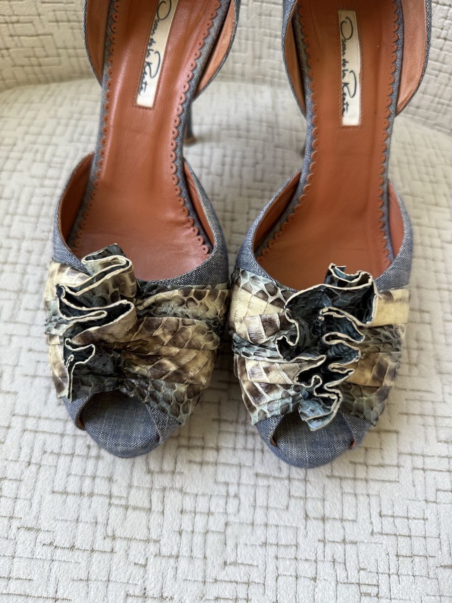 Damenschuhe: Escarpins Oscar de la Renta denim et python – Taille 38 – Neu (gemäss Beschreibung) aus Genève von iry_67wr 4