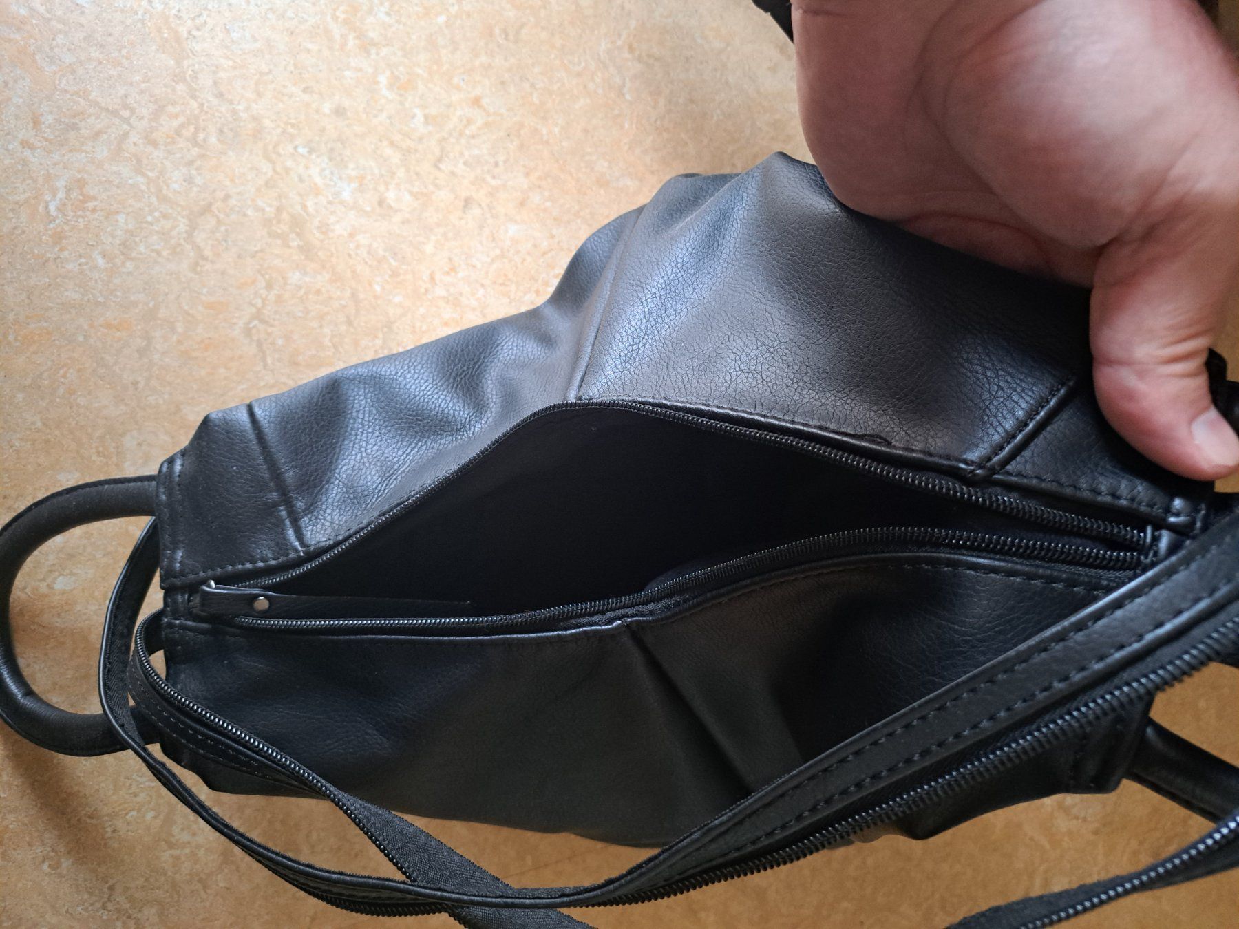 Rucksäcke: Damenrucksack mit Träger – Neu (gemäss Beschreibung) aus Wisen SO von dow_g796 4