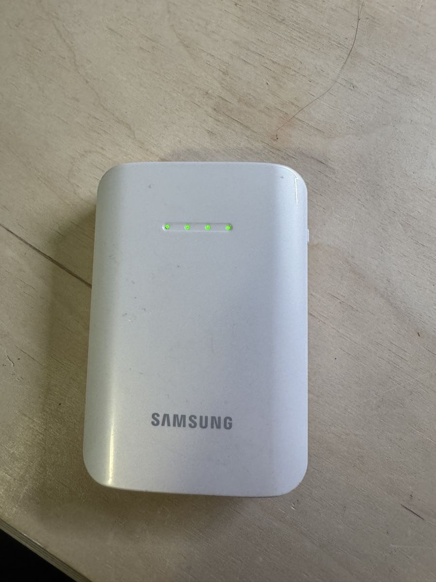 Samsung Batterie: Samsung Power Bank 9000mAh – Usato da Riedikon venduto da Lala28
