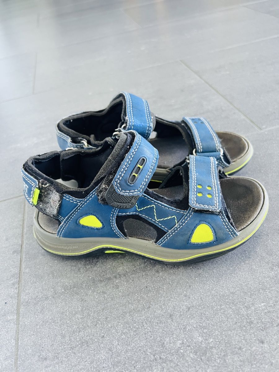 Scarpe per ragazzi: Jungen Sommer Schuhe Gr.32  – Usato da Hünenberg venduto da Tina030420 1