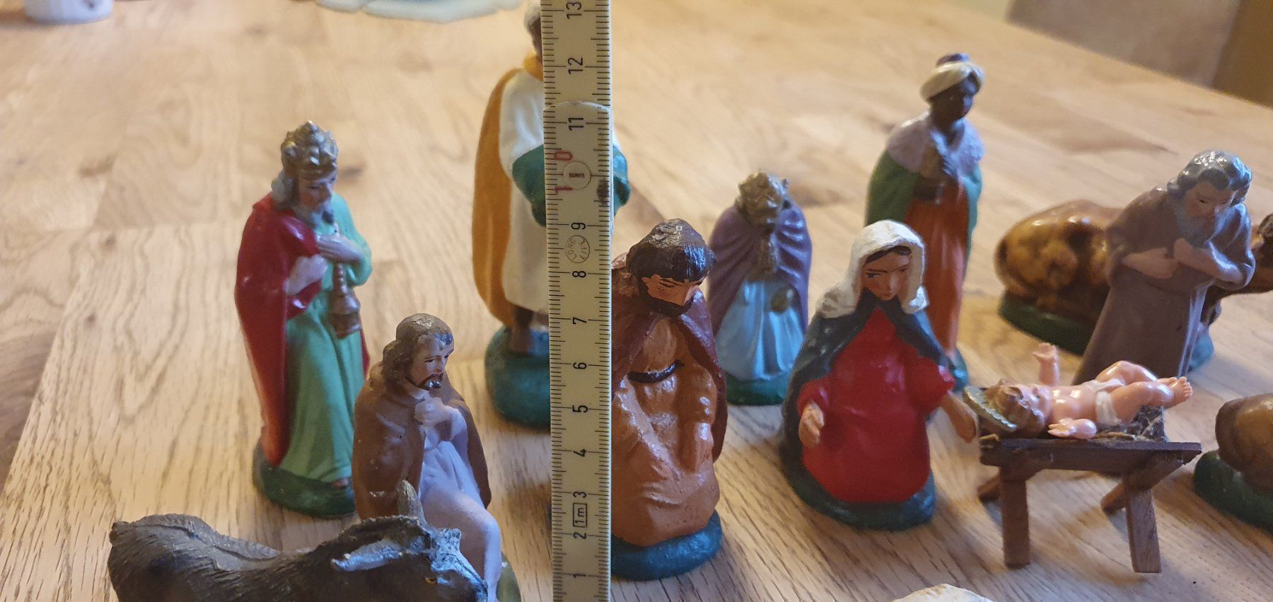 Statuette: Alte Krippenfiguren – Usato da Flawil venduto da Naphtali 1