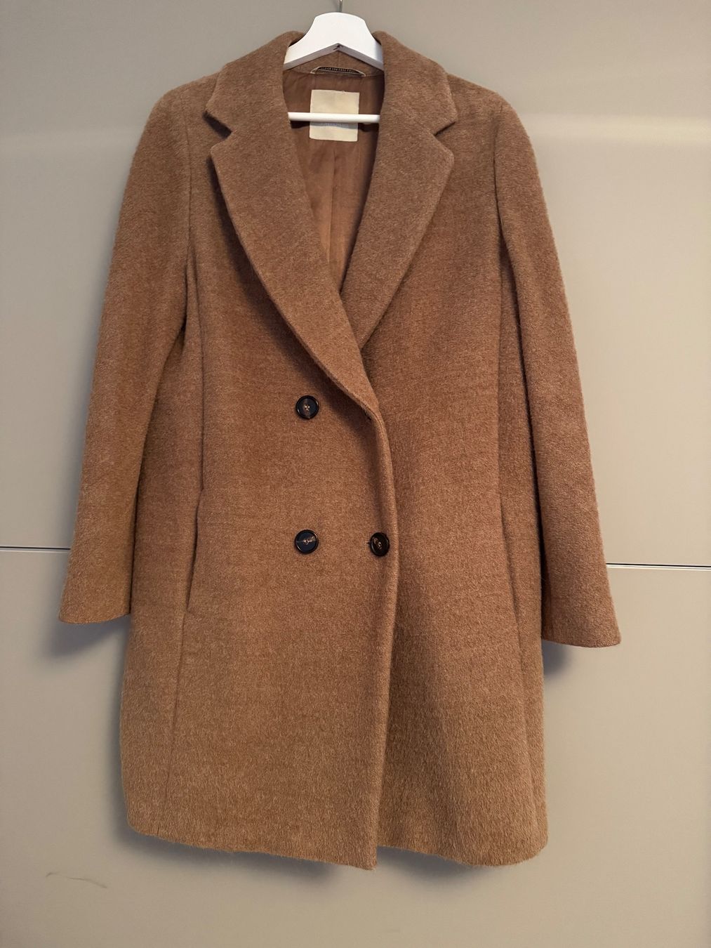 Max Mara Cappotti: S Max Mara Wool Coat - Excellent condition, Winter Warm! (56 – Usato da Vesenaz venduto da nat_mq8l 7