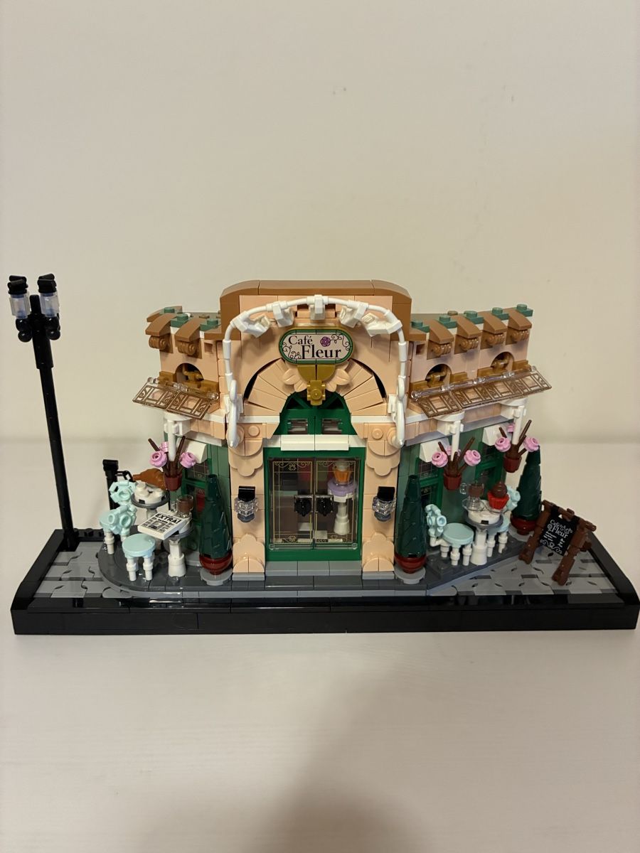Lego Kit di costruzioni: Lego Cafe Fleur – Usato da Speicher venduto da spla03