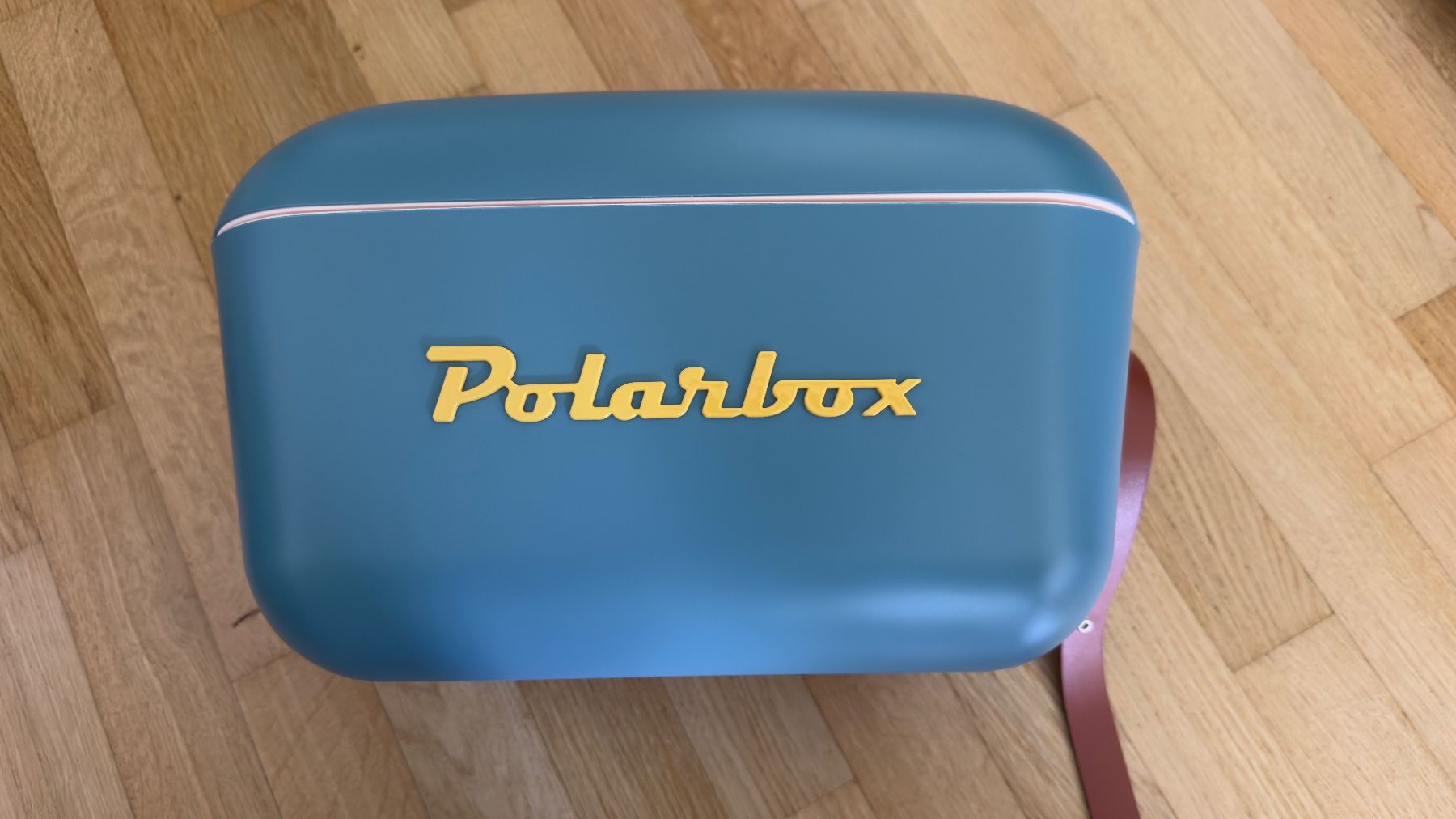 Frigoriferi & Refrigeratori: Polarbox Kühlbox Retro Design NEU – Nuovo e nell'imballaggio originale da Küsnacht ZH venduto da Gila1983