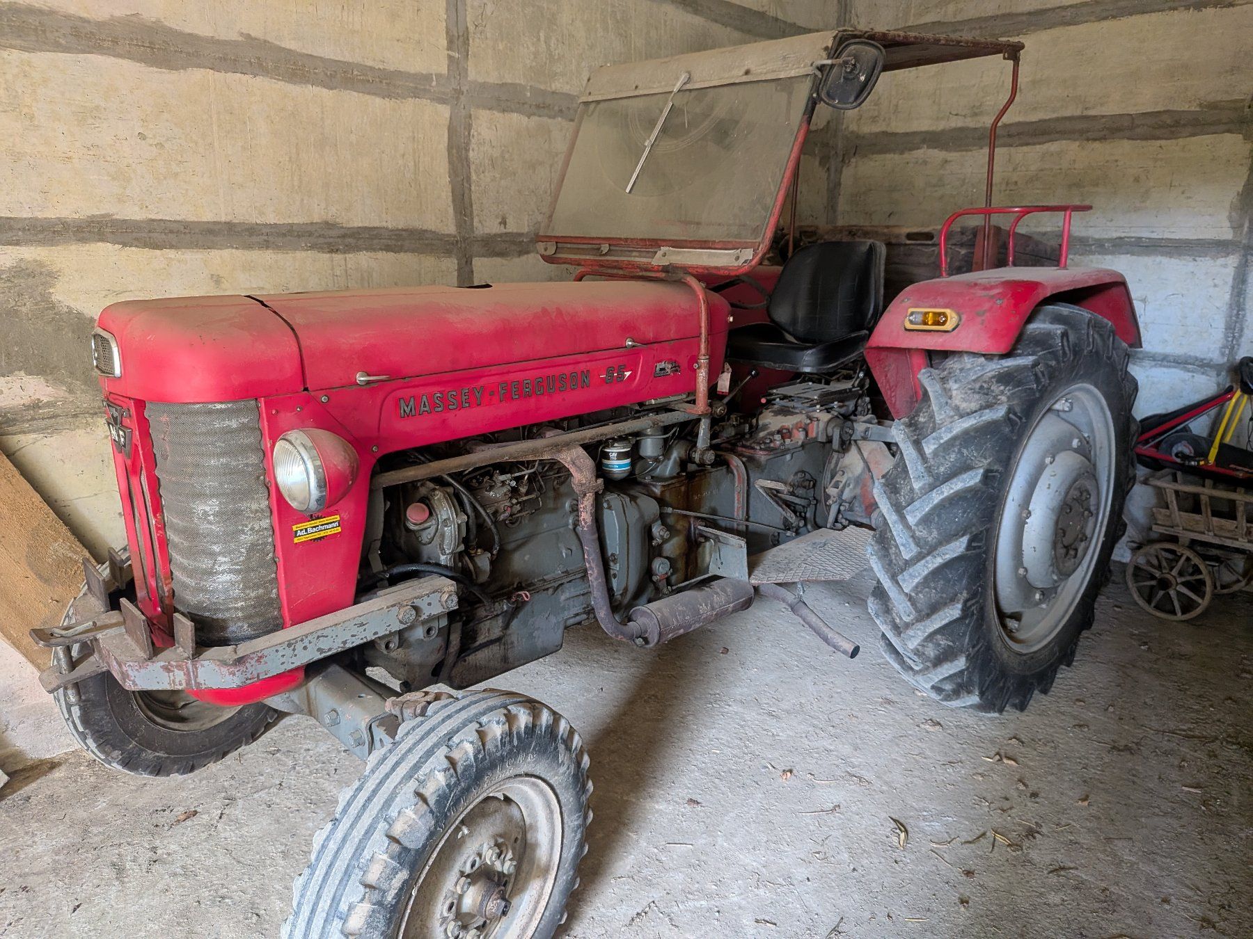 Tracteurs: Traktor Massey Ferguson – D'occasion à Dinhard par Guri14