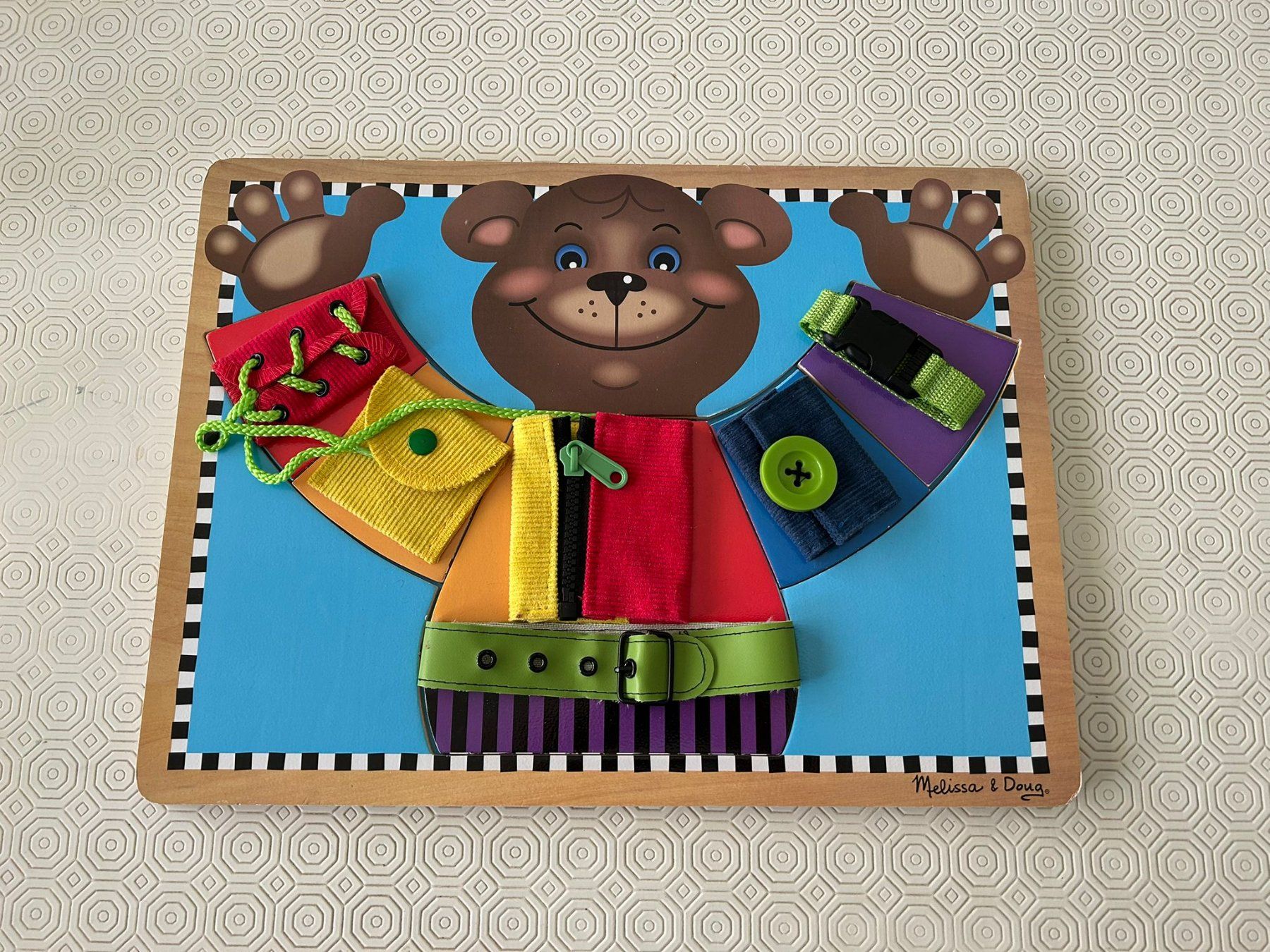 Giochi: Gioco orsetto in legno "allacci" Melissa & Doug – Usato da Melano venduto da H-Sara