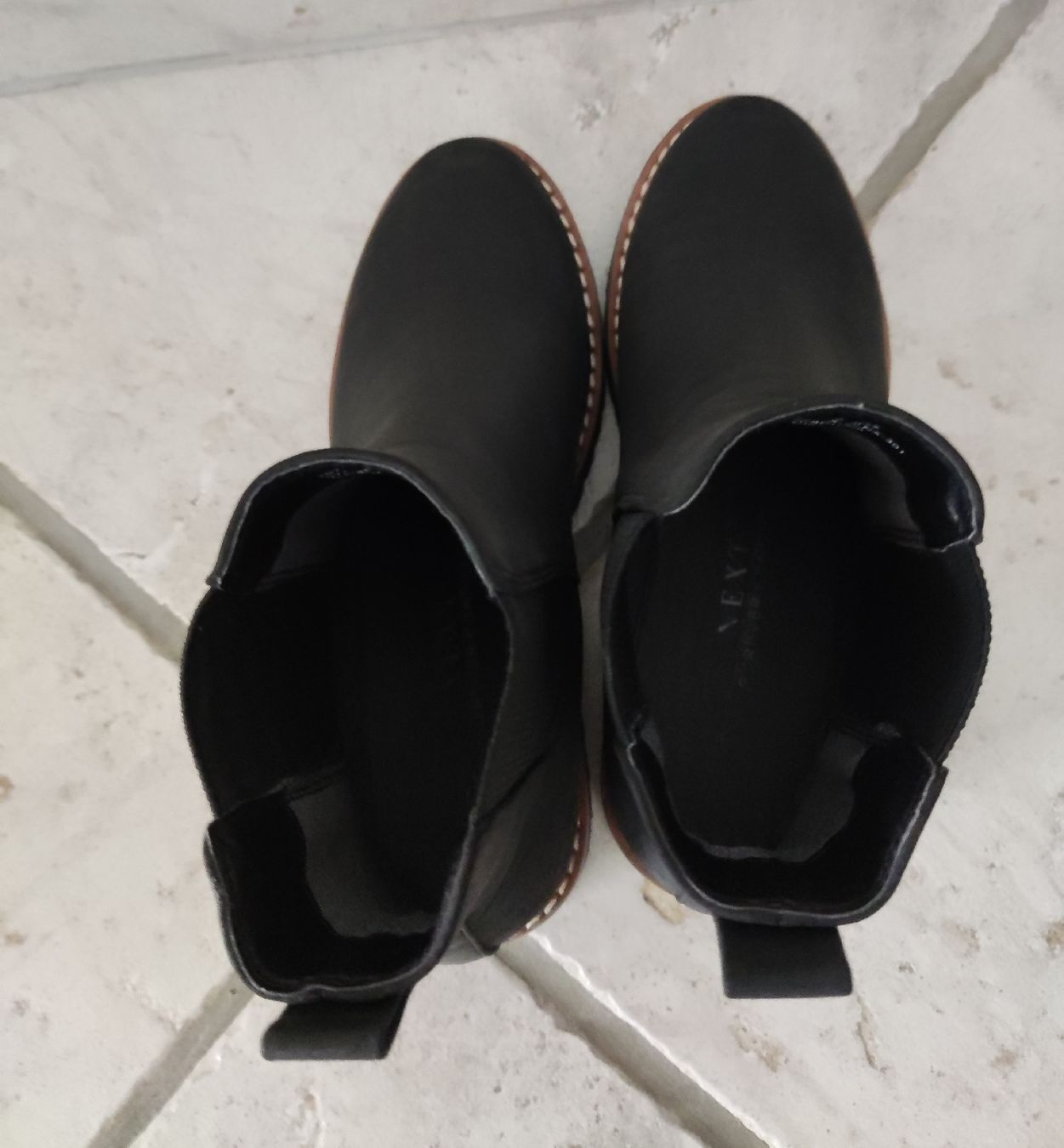 Scarpe da donna: Damenschuh Gr.37 – Usato da Chur venduto da Rodanisa 2