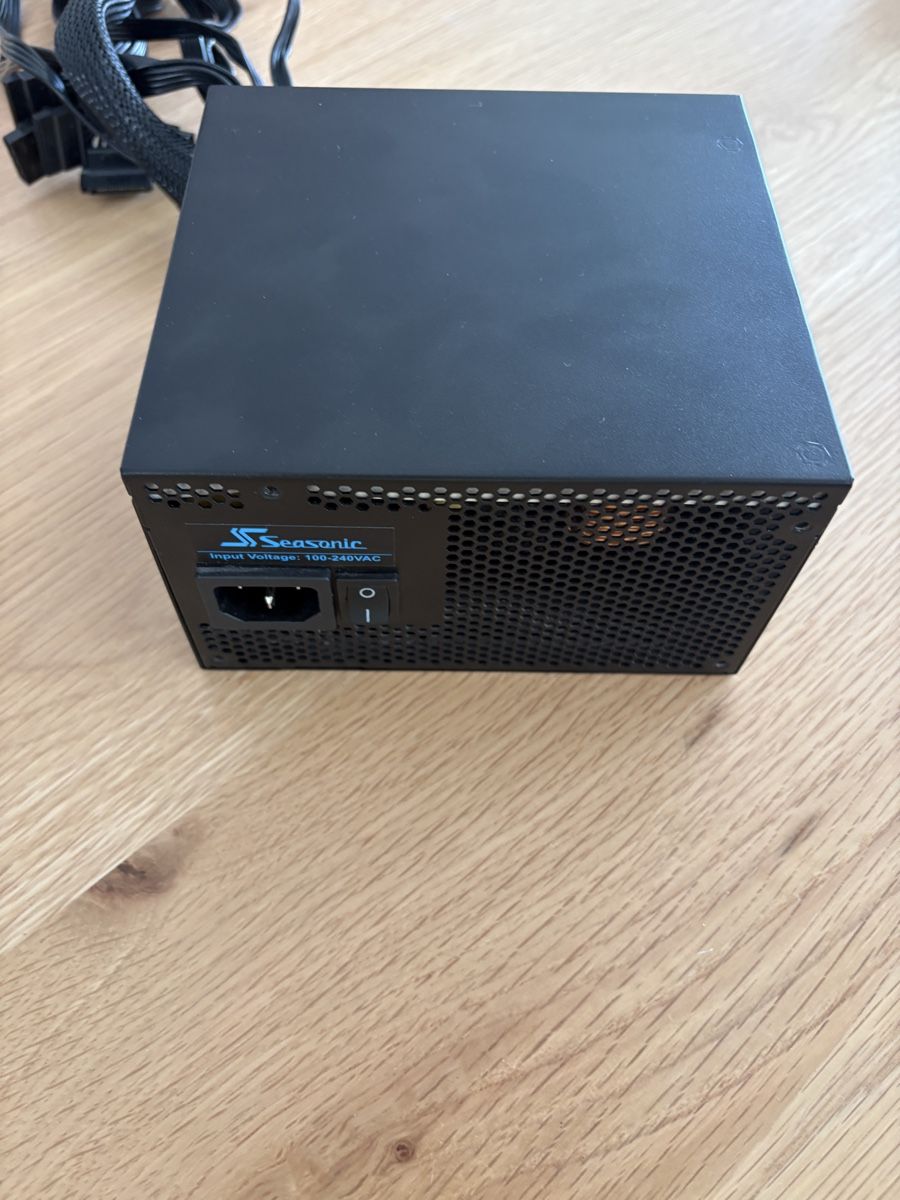 Seasonic PC: PC-Netzteil von Seasonic – Usato da Gattikon venduto da hri_7txk 2