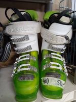 Pour débutant(es) et intermédiaires, skis, chaussures, bâton
