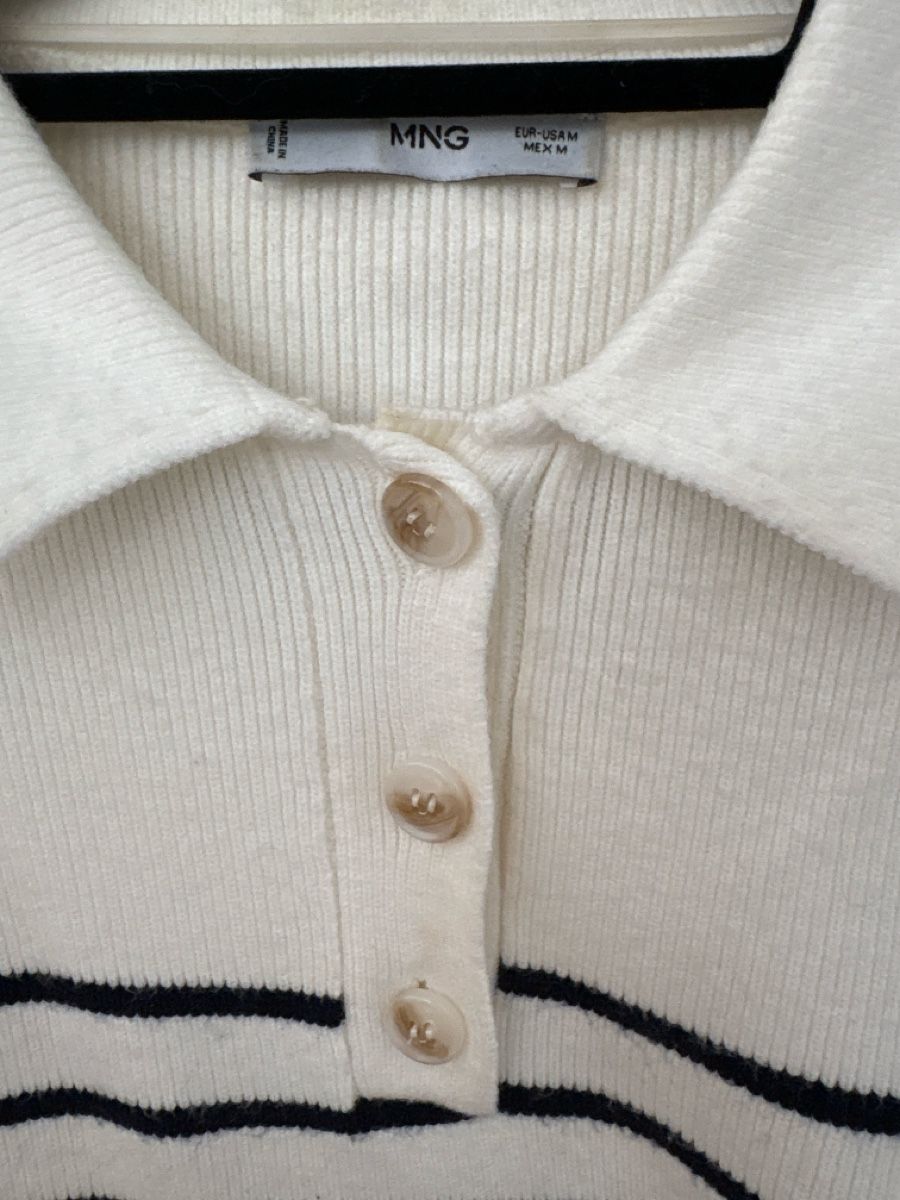 Mango Pulls & Sweat-shirts: Mango Pullover gestreift mit Kragen Grösse M weiss schwarz – D'occasion à Flims Dorf par chauy 1