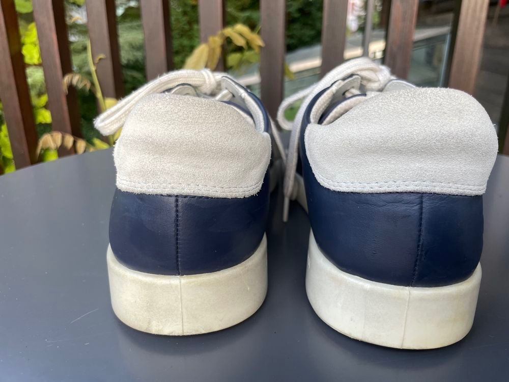 Ecco Scarpe da uomo: Herren Leder Sneakers Ecco Denmark blau, Grösse 43 – Usato da Ennetbaden venduto da miboo 2