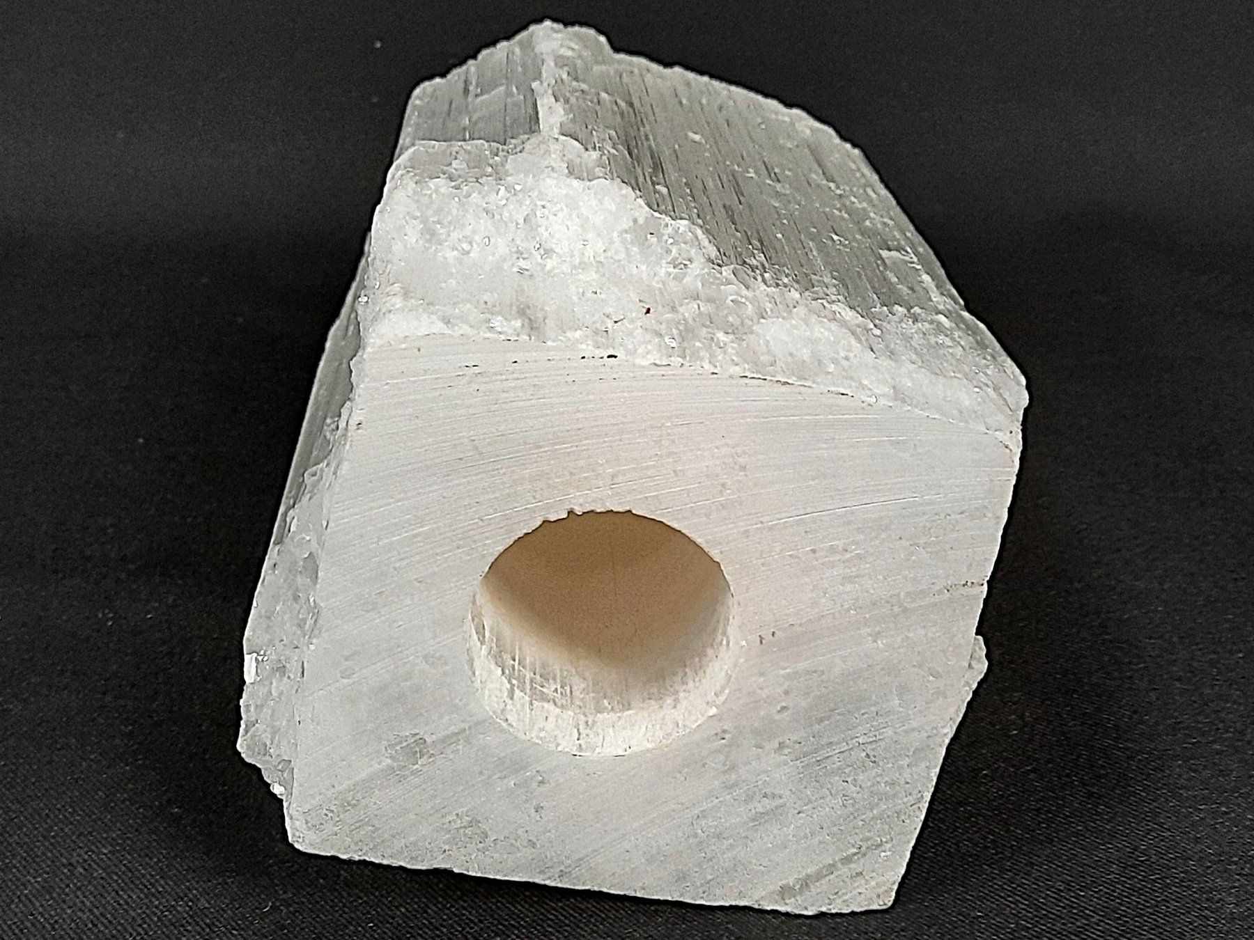 Minerali & Pietre curative: Selenit-Rohblock – Difettoso da Beinwil am See venduto da Restwert_Beinwil 2