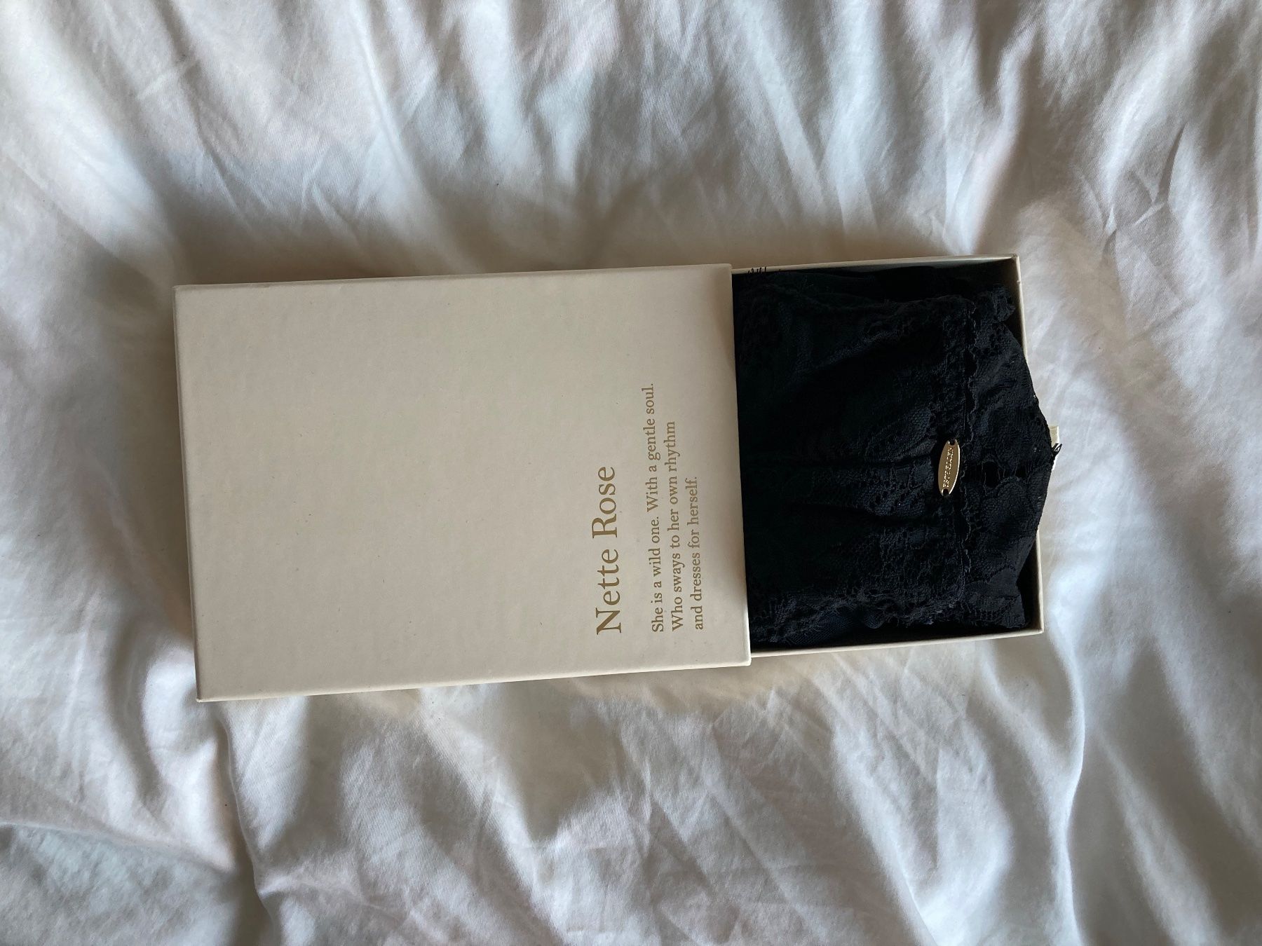 Autres dessous: Nette Rose Spitzenbody Millie – Neuf (Voir description) à Zürich par julia_le 1