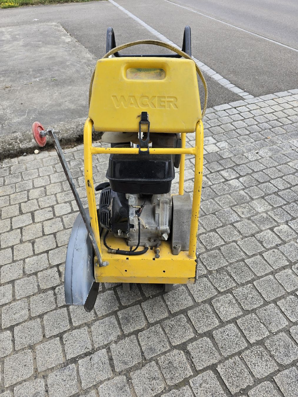 Wacker Neuson Tutte le macchine: Fugenschneider Wacker mit Honda Motor - Top! – Usato da Lachen SZ venduto da Profi.24 2