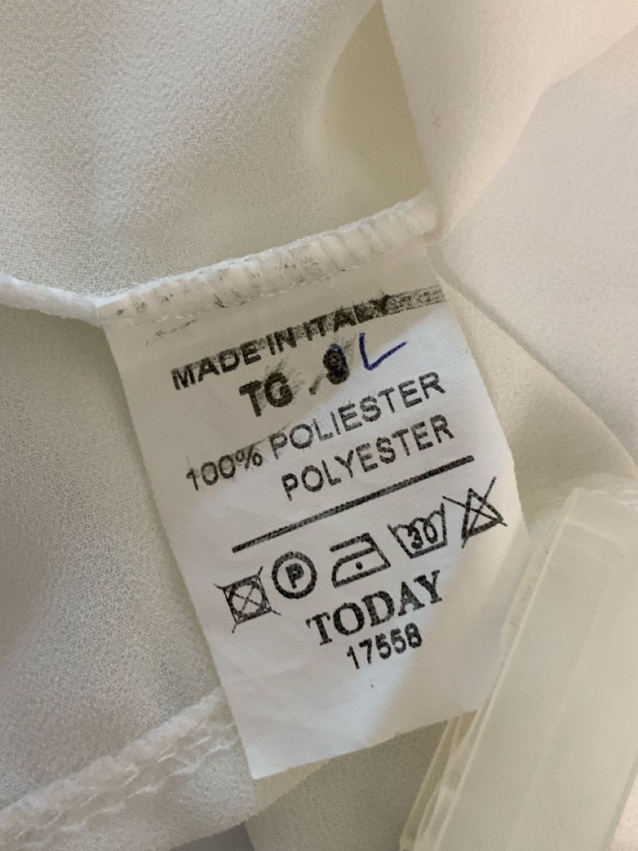 Chemisiers: Bluse TODAY Weiss Grösse L 100% Polyester Neu – D'occasion à Wallisellen par AS.TZ. 3