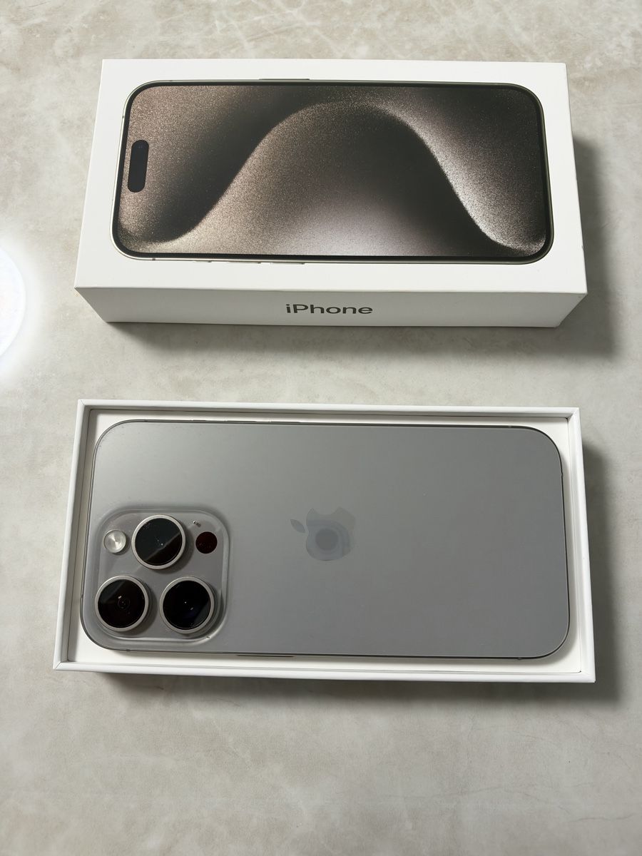 Apple Portables: iPhone 15 Pro 256 GB – Neuf (Voir description) à Orpund par dizi.98 5