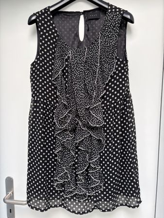 Kleid Grösse L/XL mit Pünktchen Polka Dots und Rüschen