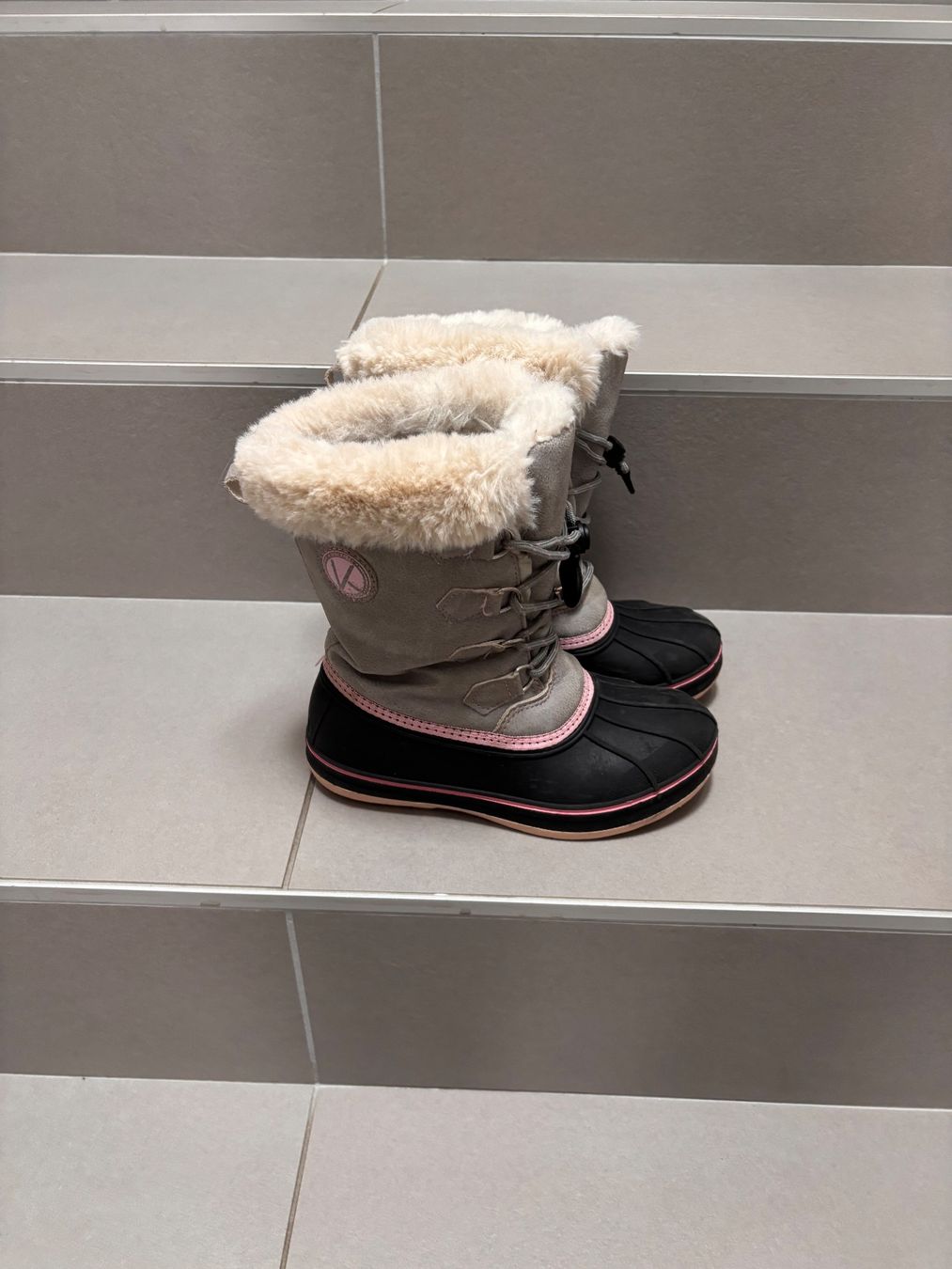 Sorel Scarpe per ragazze: Bottes de neige Sorel taille 32 – Usato da Morlon venduto da mau_qj2x 1