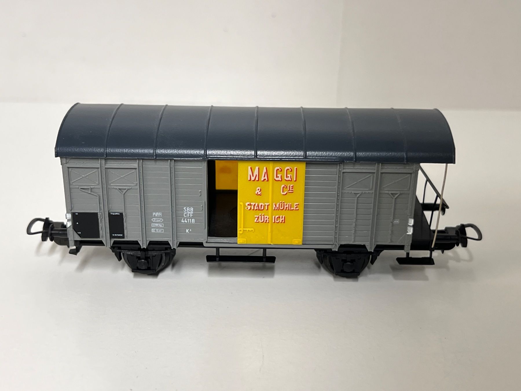 Piko Modellini di ferrovie: Piko SBB MAGGI   H0 DC – Usato da Neuenhof venduto da ludovicco 1