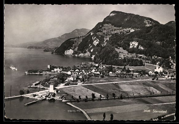 Cartoline postali: AK Stansstad, Ortsansicht am See, 1953 – Usato da Berlin venduto da bartko-reher