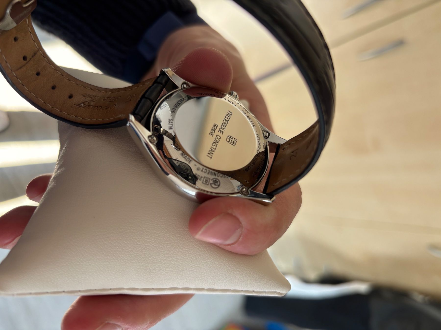 Smartwatch: Frederique Constant Horogical Smartwatch – Nuovo (secondo la descrizione) da Neuendorf venduto da Kile_ 1
