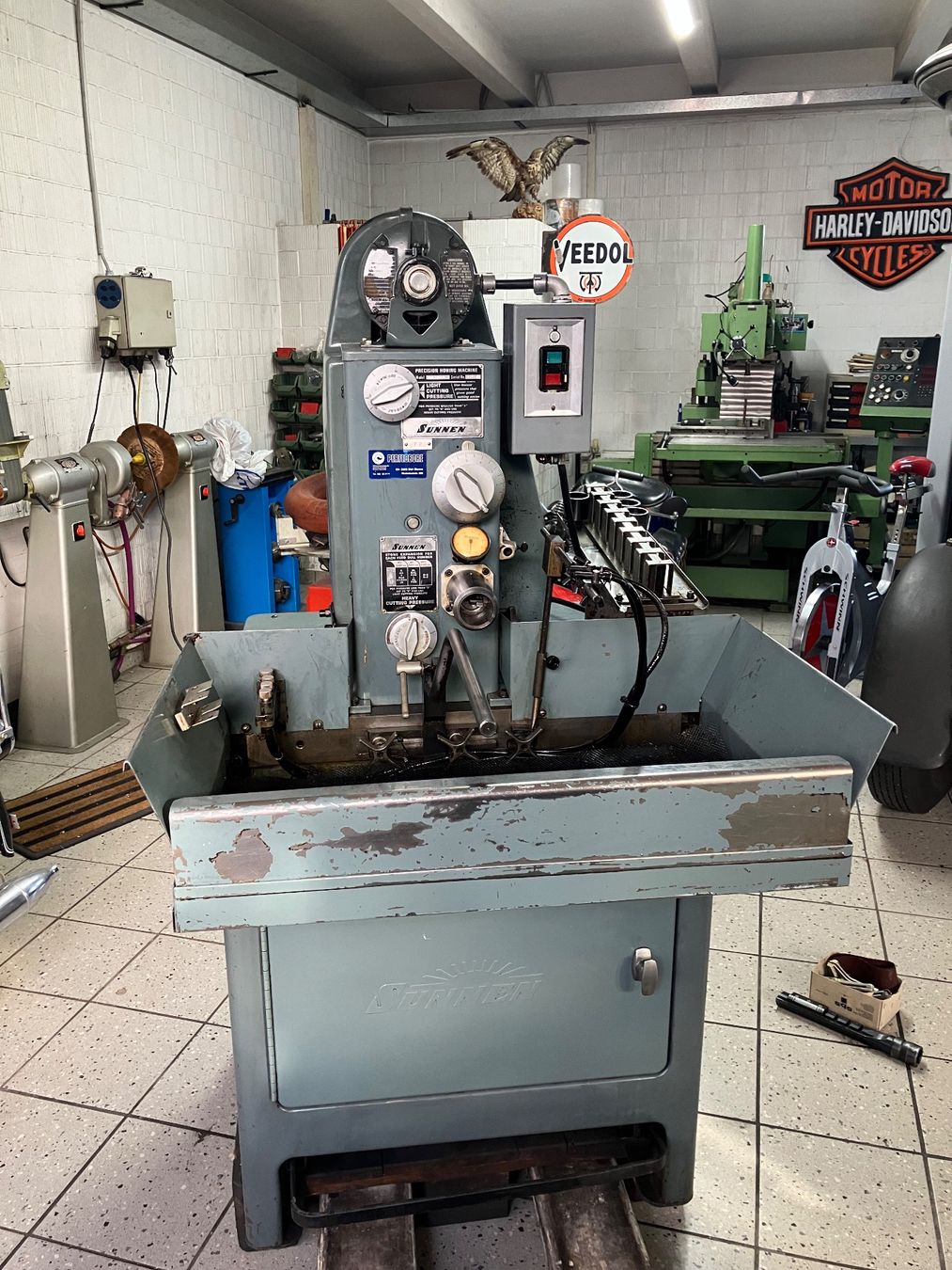 Sunnen Tutte le macchine: Sunnen Honmaschine MB 1660 – Usato da langrickenbach venduto da Swissemanuel