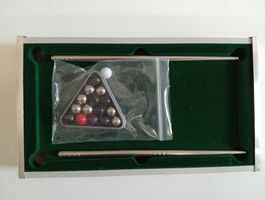 Mini Billardtisch - Spielspass für Zuhause! Komplett