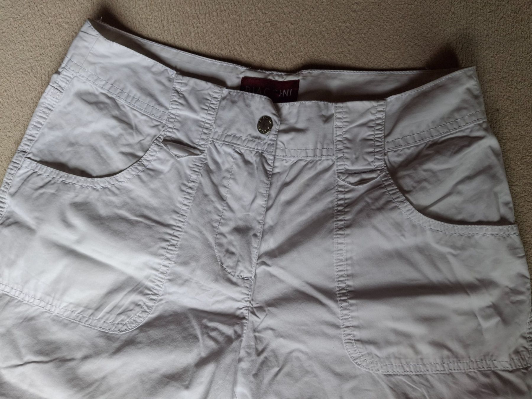 Hosen: Short blanc taille 38 marque Biaggini – Gebraucht aus Villiers von san_jn5w 1