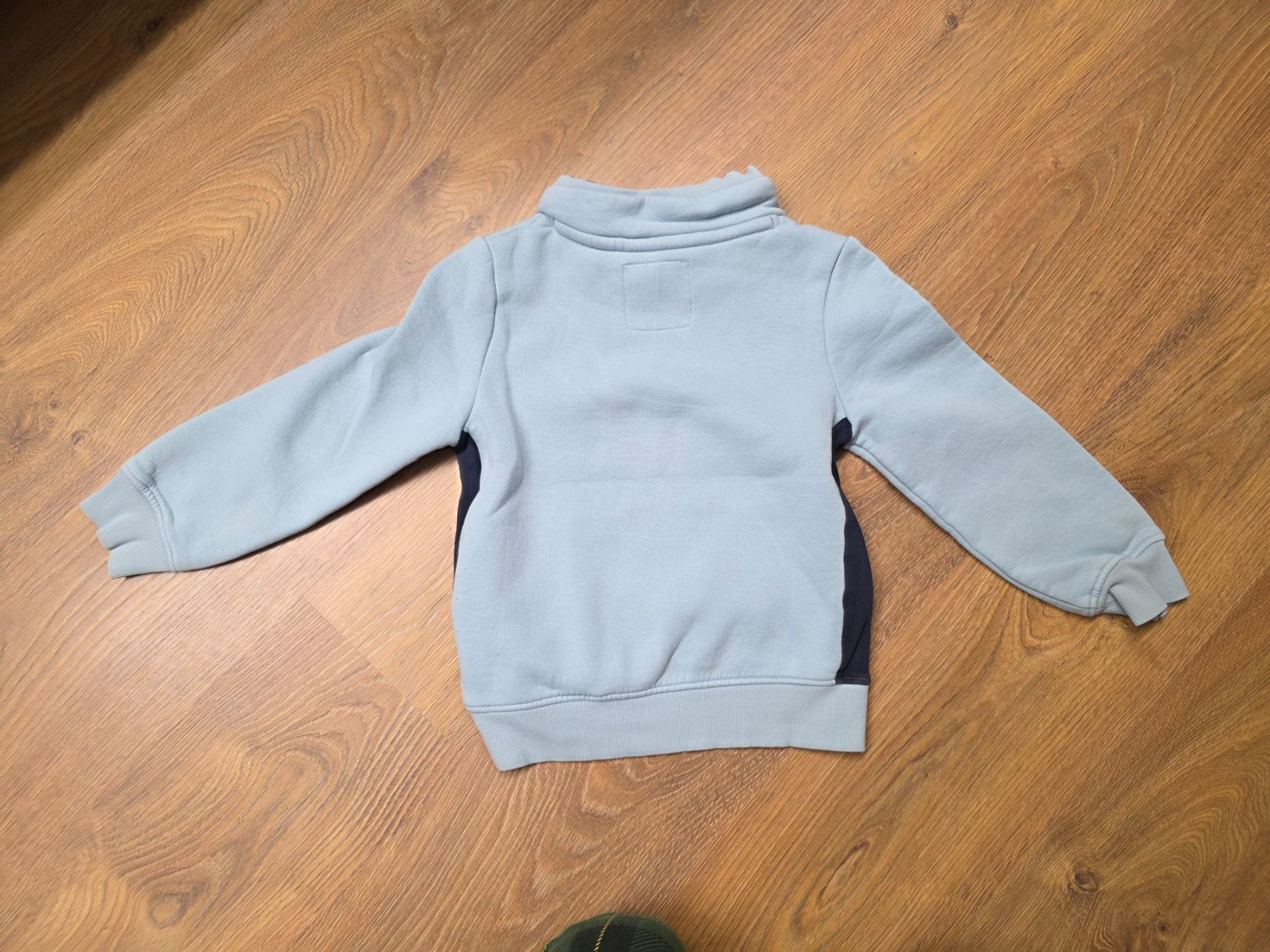 Maglioni & Felpe: warmer Pullover Gr. 122/128 – Usato da Nebikon venduto da Japostyle 1