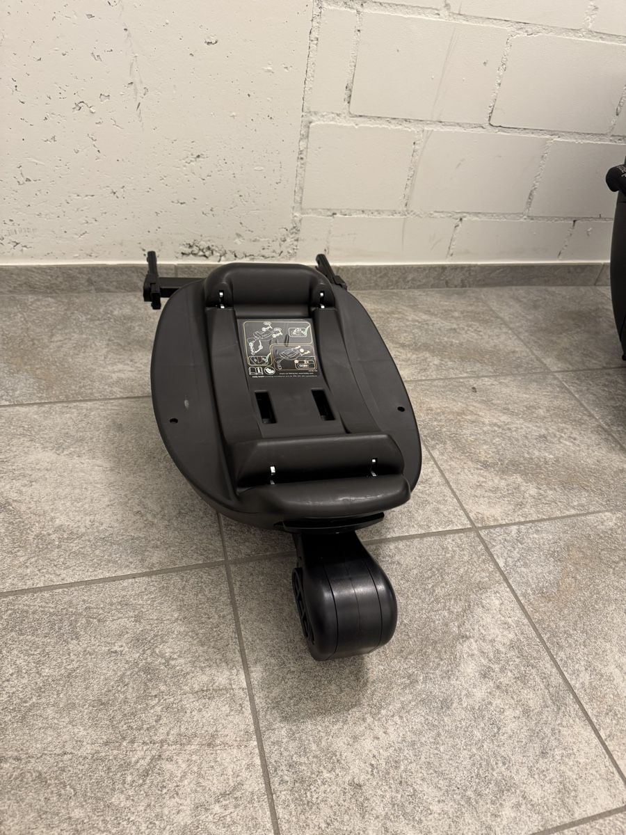 Kiddy Seggiolini per auto: Kiddy Babyschale Evoluna i-Size 2 – Usato da Siebnen venduto da thuno 1
