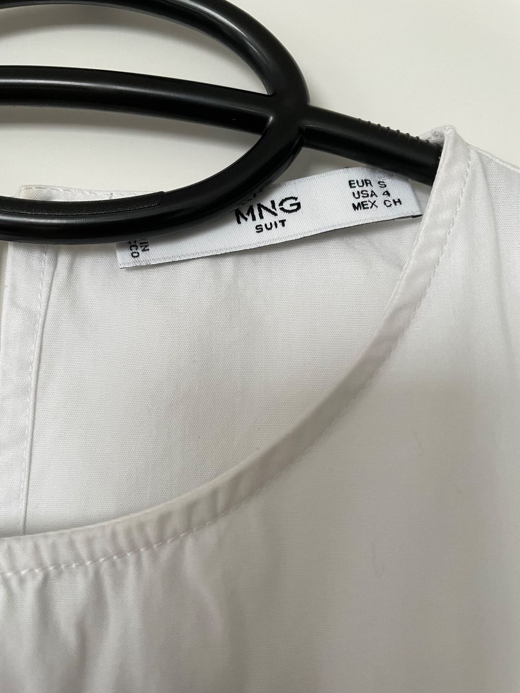 Mango Camicette: Bluse Mango – Usato da Zürich venduto da SeldaY 1