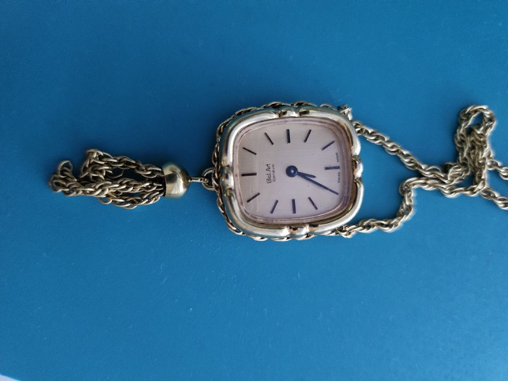 Montre Bracelet Vintage Femme CMC Plaqué Or - À Réviser, Avec Sa Chaîne