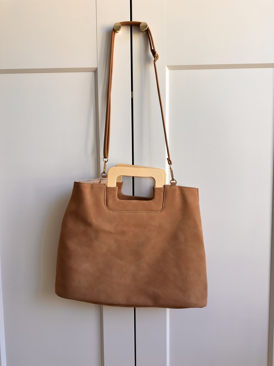 Borse da donna: Edle Handtasche in Cognac mit Holzgriff – Nuovo (secondo la descrizione) da Zürich venduto da MaxZurich 4