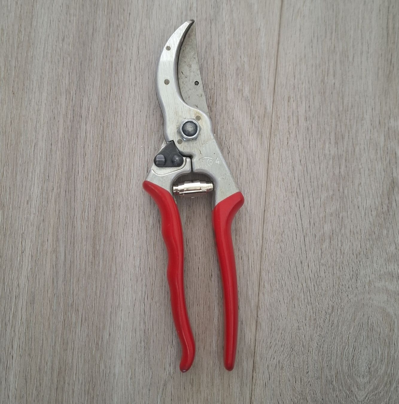 Felco Tutti gli attrezzi: Baumschere / Astschere Felco 4 – Usato da Reinach BL venduto da Malin20 1