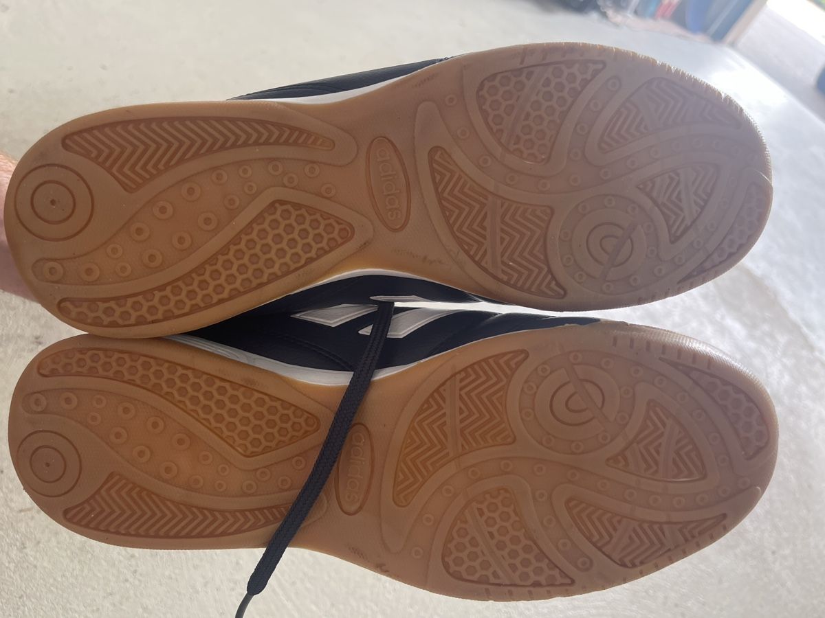 Adidas Scarpe da uomo: Adidas 42 neuf – Nuovo (secondo la descrizione) da Chamoson venduto da FamaKun 1