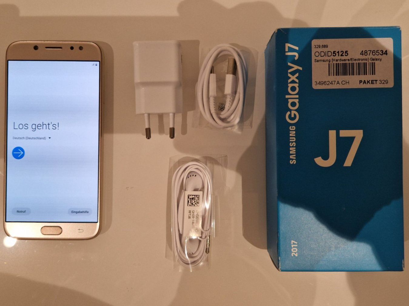 Samsung Galaxy J7 (2017) Gold – guter Zustand, OVP & Zubehör (Gebraucht ...