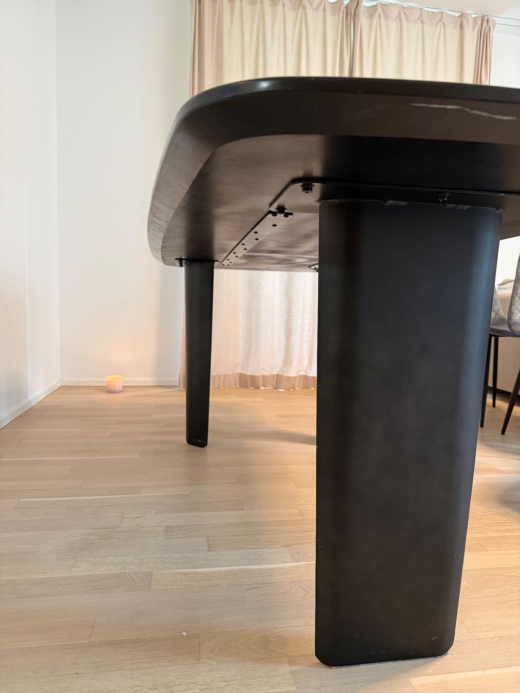 Tavoli: table en marbre – Usato da Lausanne venduto da lei_26fz 3