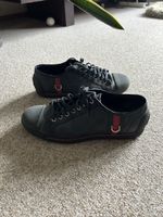 Gucci Men Sneakers Black Leather Size 8.5 G Used Condition