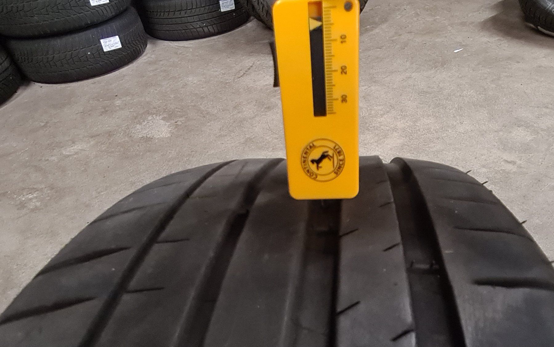Michelin Pneus & Kompletträder: Vier Sommerreifen 225/45R18 – Gebraucht aus Uetendorf von ATA-Deals 1