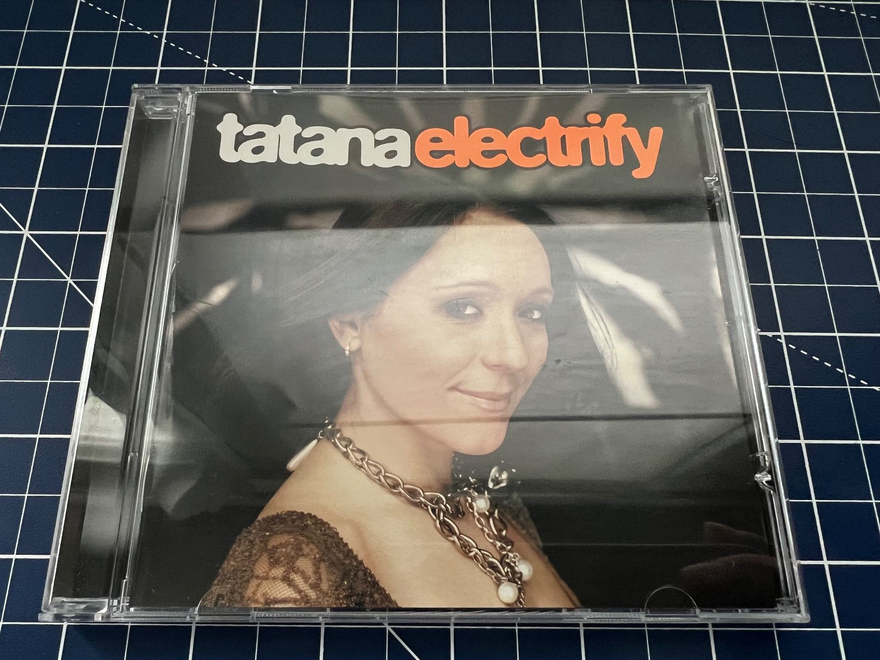 CD: Tatana – Electrify – Usato da st.gallen venduto da sophiephie