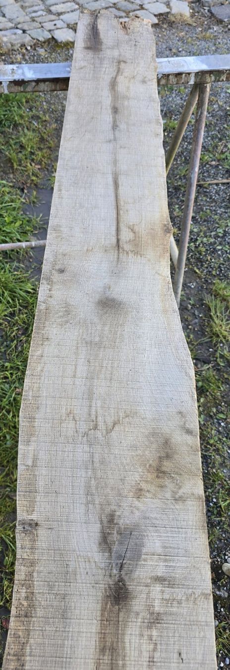 Articles en bois: Altes Holzbrett  – D'occasion à Rorschacherberg par snOOpydOg11 2