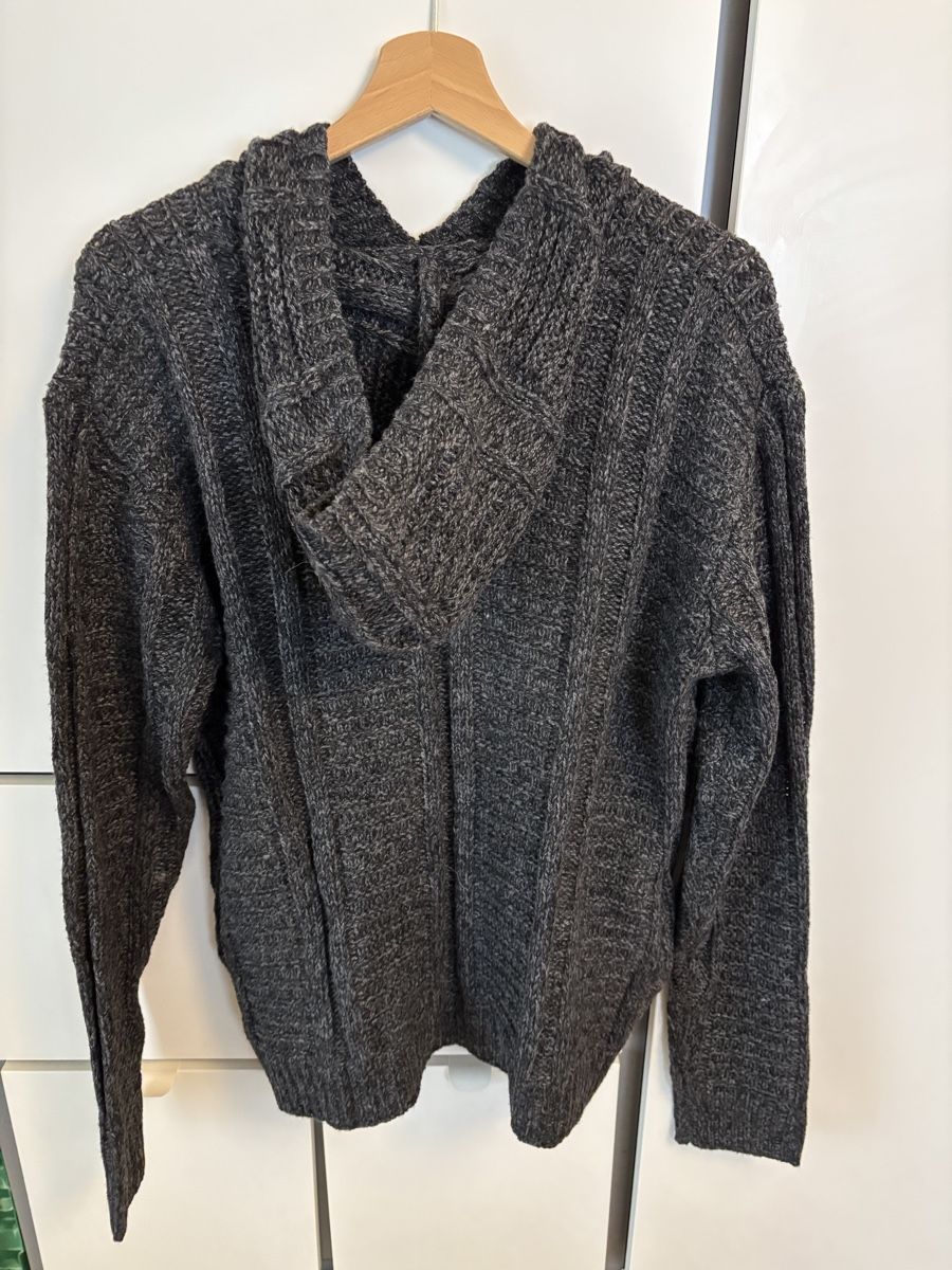 Maglioni & Felpe: Warmer Strickpullover mit Kapuze und Baum-Motiv, Gr. M – Usato da Zürich venduto da SandraB091 1