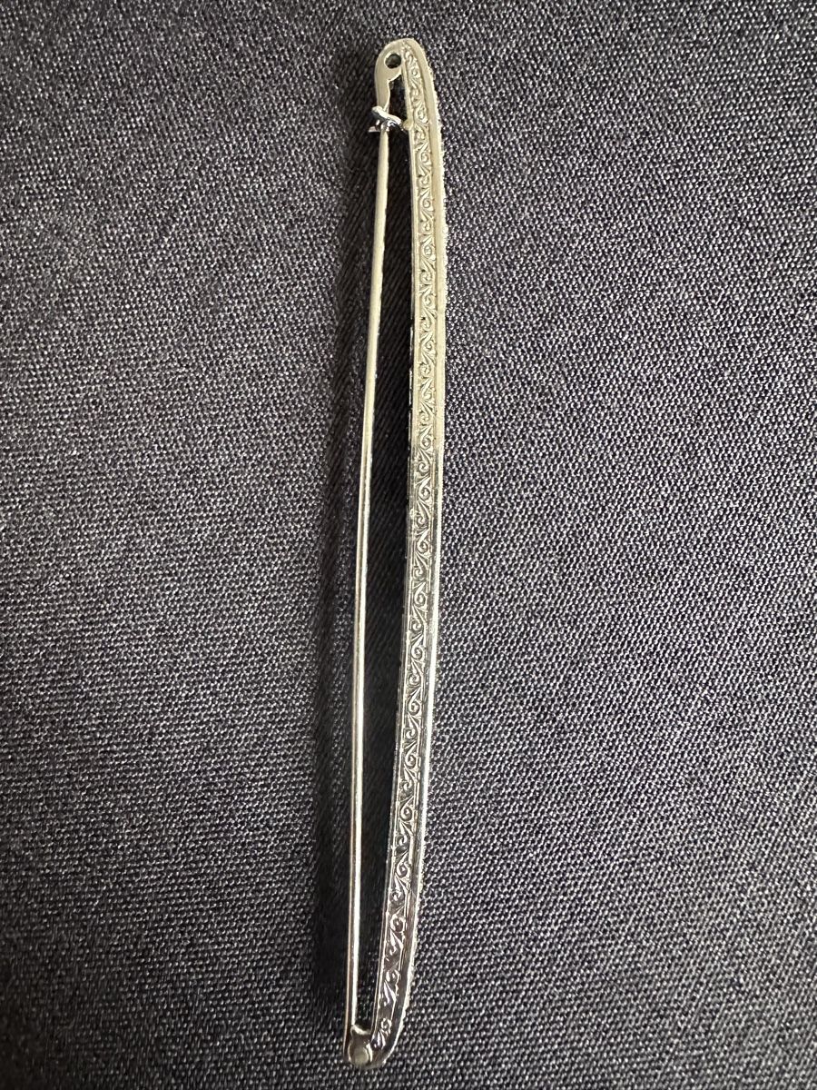 Spille & Fermagli: Broche saphire et diamants ca. 1920 – Usato da Luzern venduto da Jgl 2
