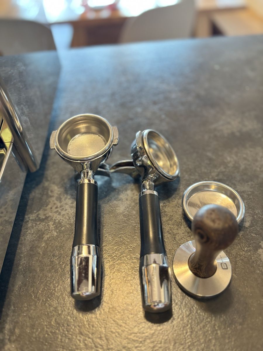ECM Manufacture Macchine per caffè & Macchine per espresso: Kaffeemaschine ECM Technika IV gebraucht – Usato da Utzigen venduto da one80dart 2
