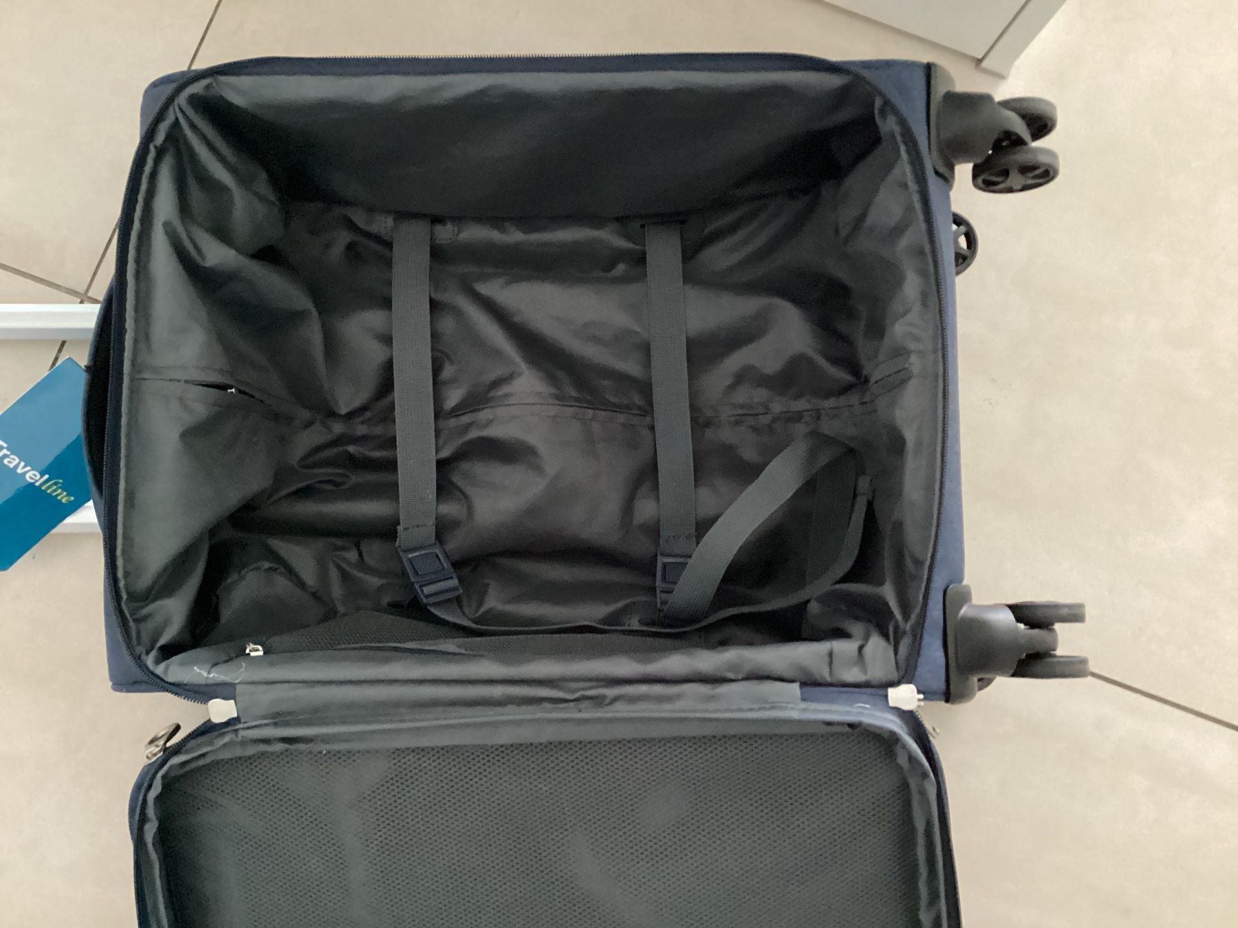 Valigie: Reisekoffer Koffer – Nuovo (secondo la descrizione) da Flüelen venduto da ne08 1