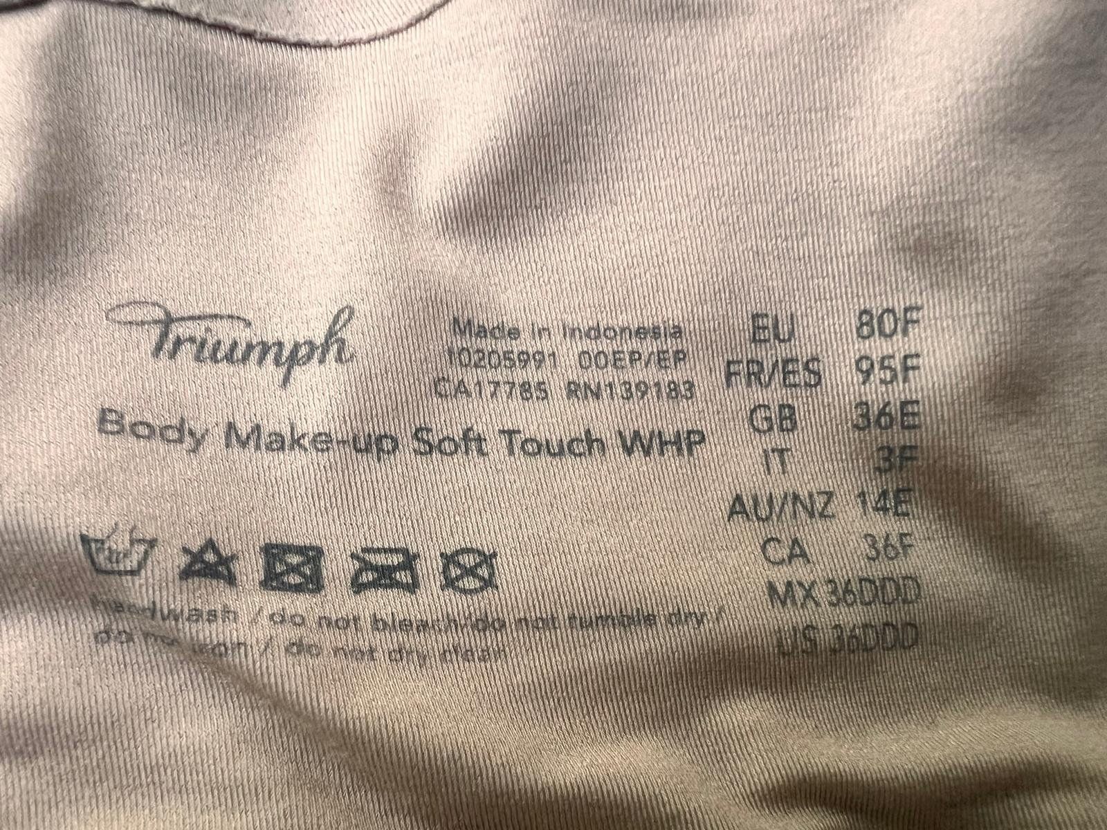 Triumph Autres dessous: Triumpf Body Make-up Soft Touch BH – D'occasion à Wettingen par Muda33 2