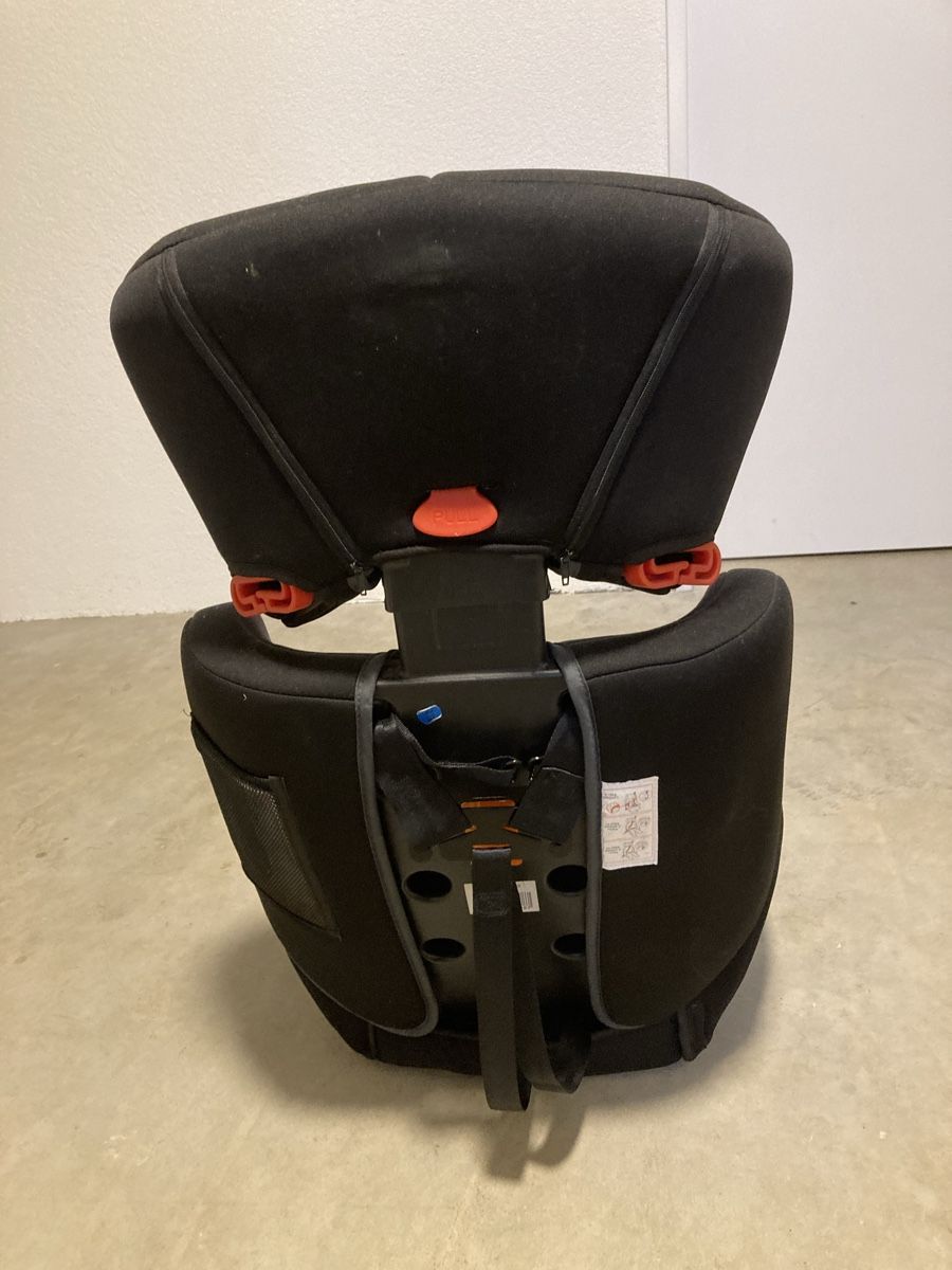 Osann Seggiolini per auto: Kindersitz Osann 9-36kg – Usato da Rickenbach LU venduto da tower17 2